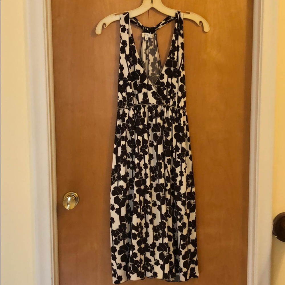 Studio M flower sundress with pockets